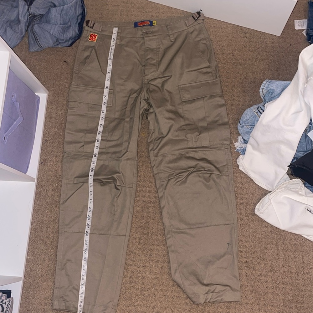 Empyre cargos never been worn